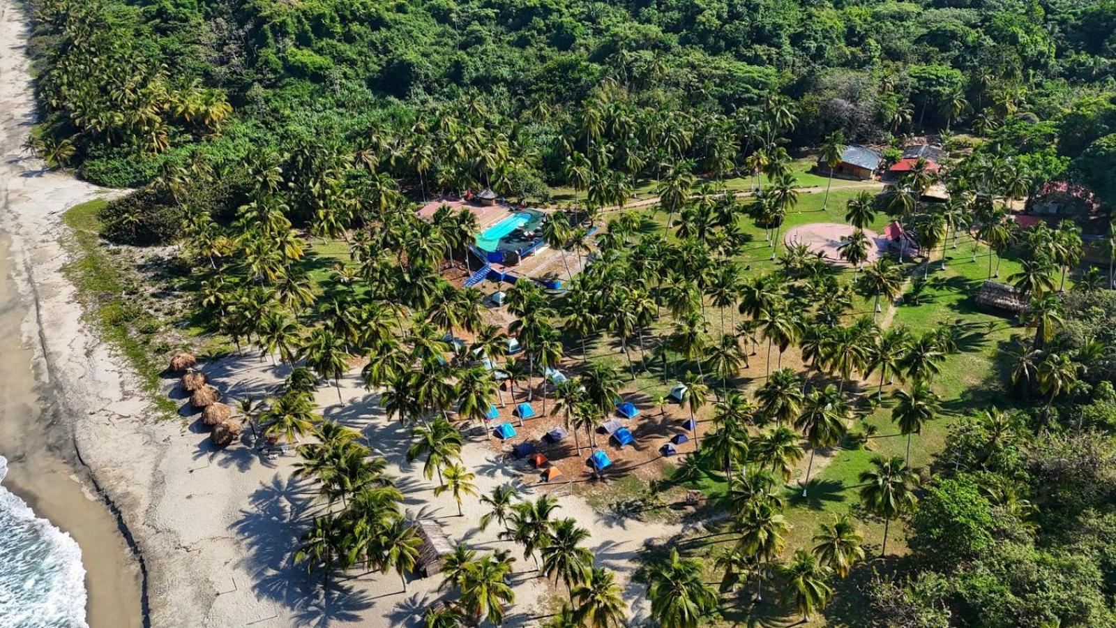 Casa De Campo Castillete Dentro Del Parque Tayrona El Zaino Esterno foto