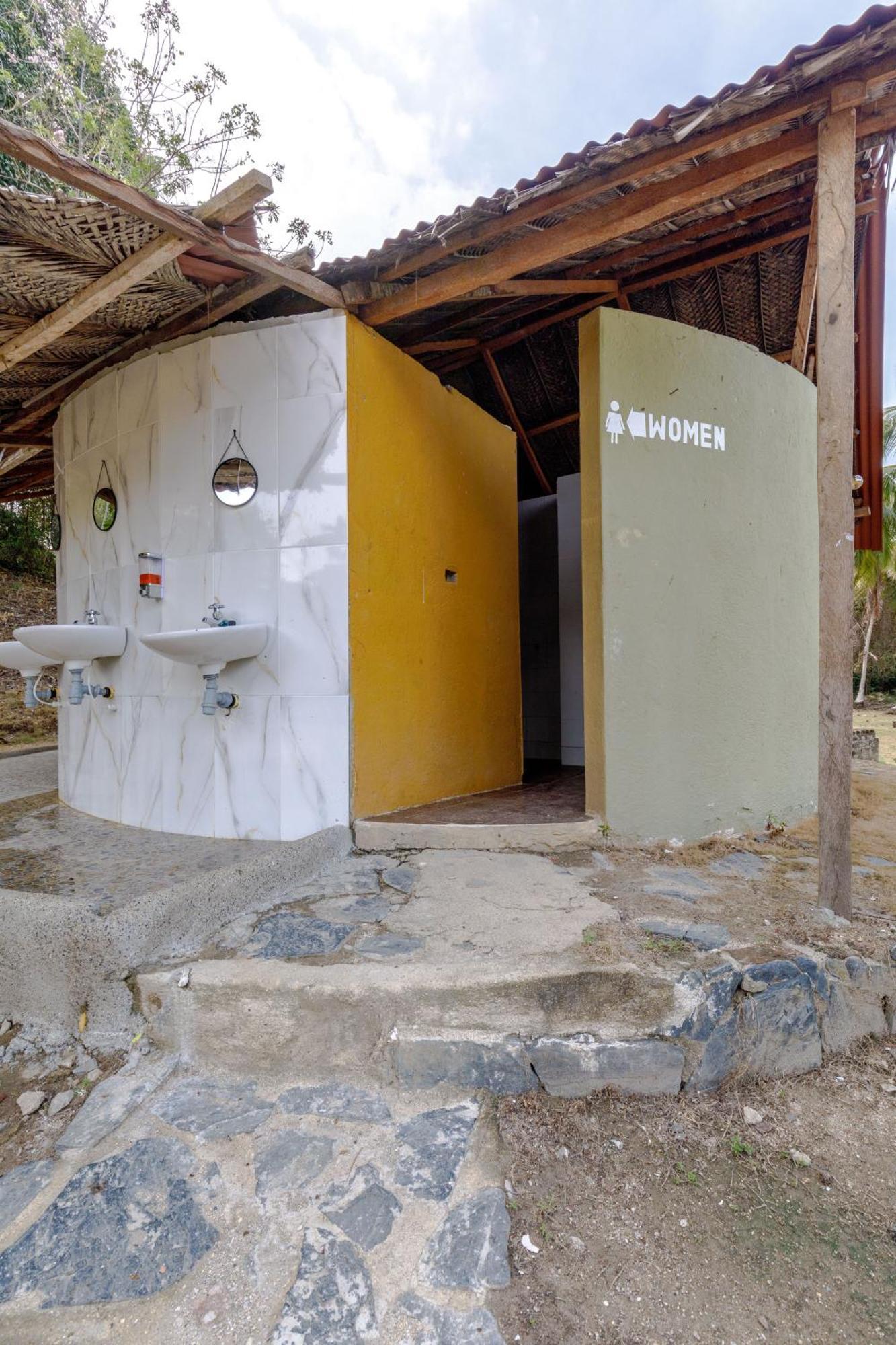 Casa De Campo Castillete Dentro Del Parque Tayrona El Zaino Esterno foto